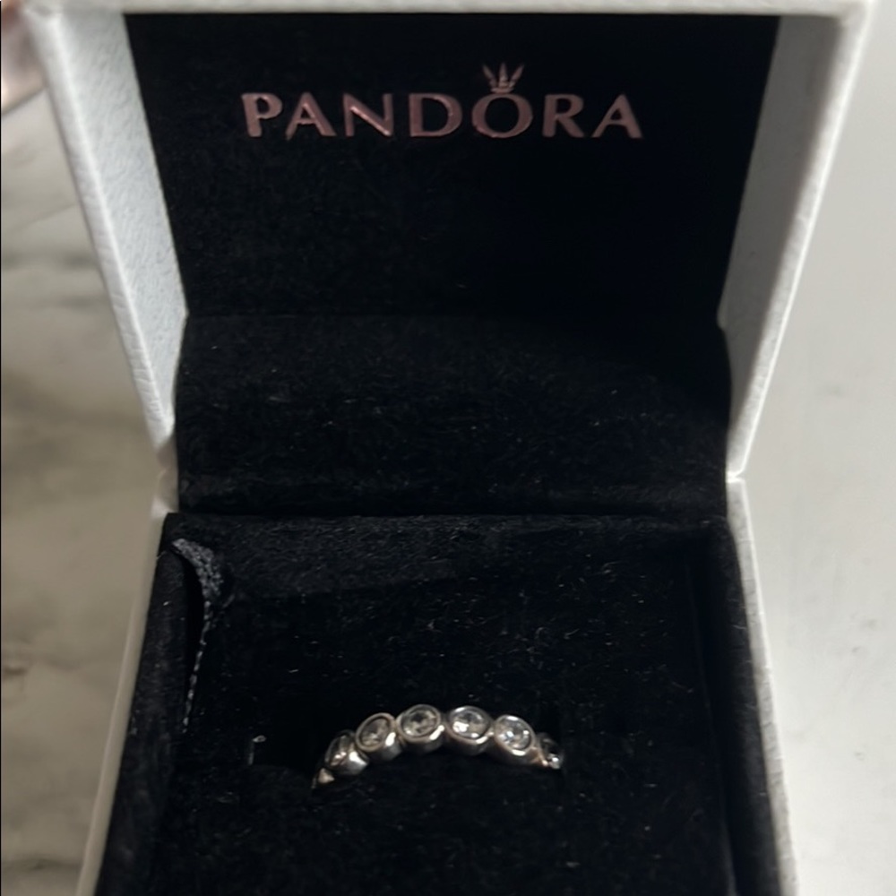 Pandora Ring